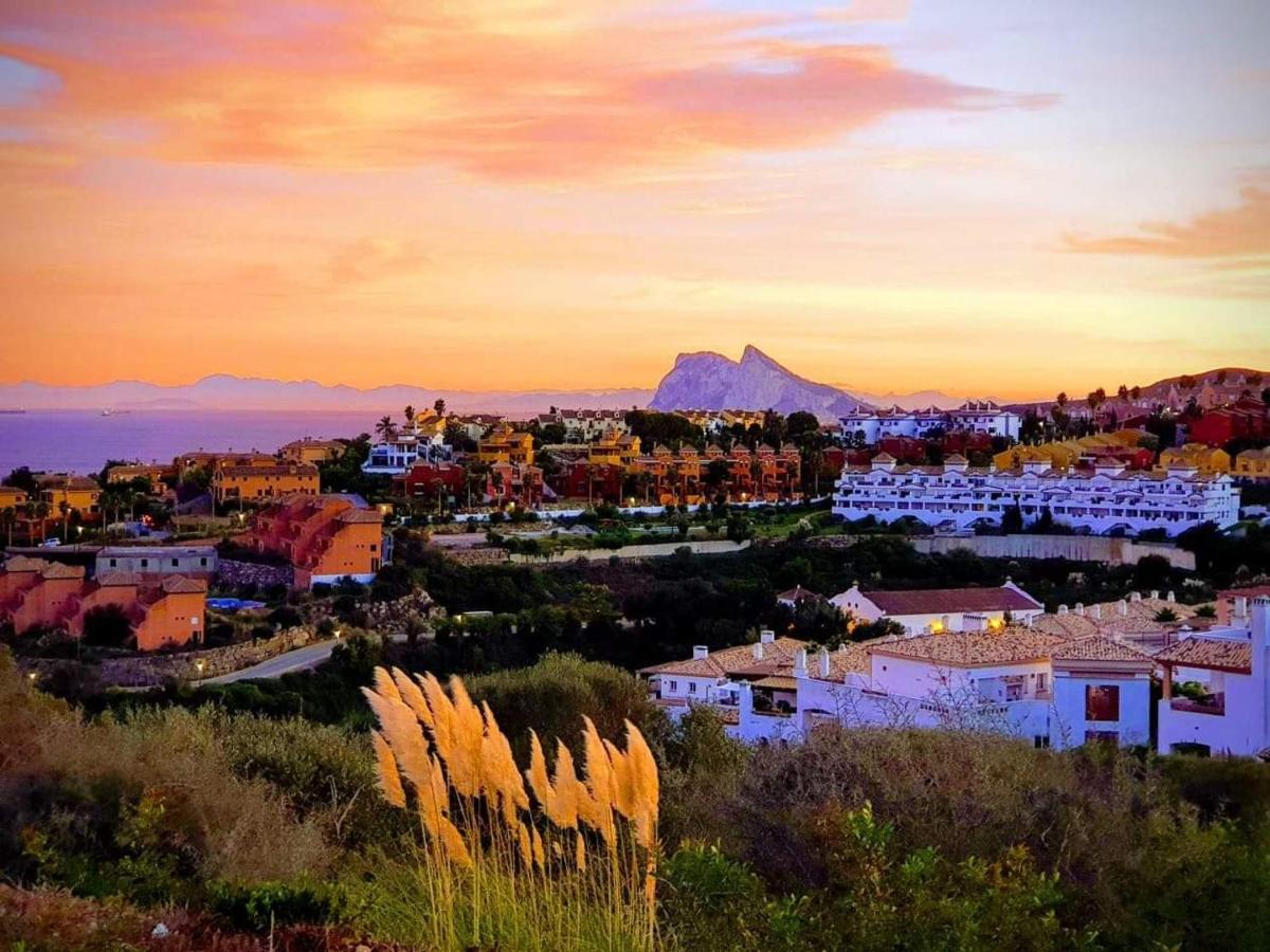 New Front Line Beach-Golf La Alcaidesa San Roque The Links 1 Екстер'єр фото